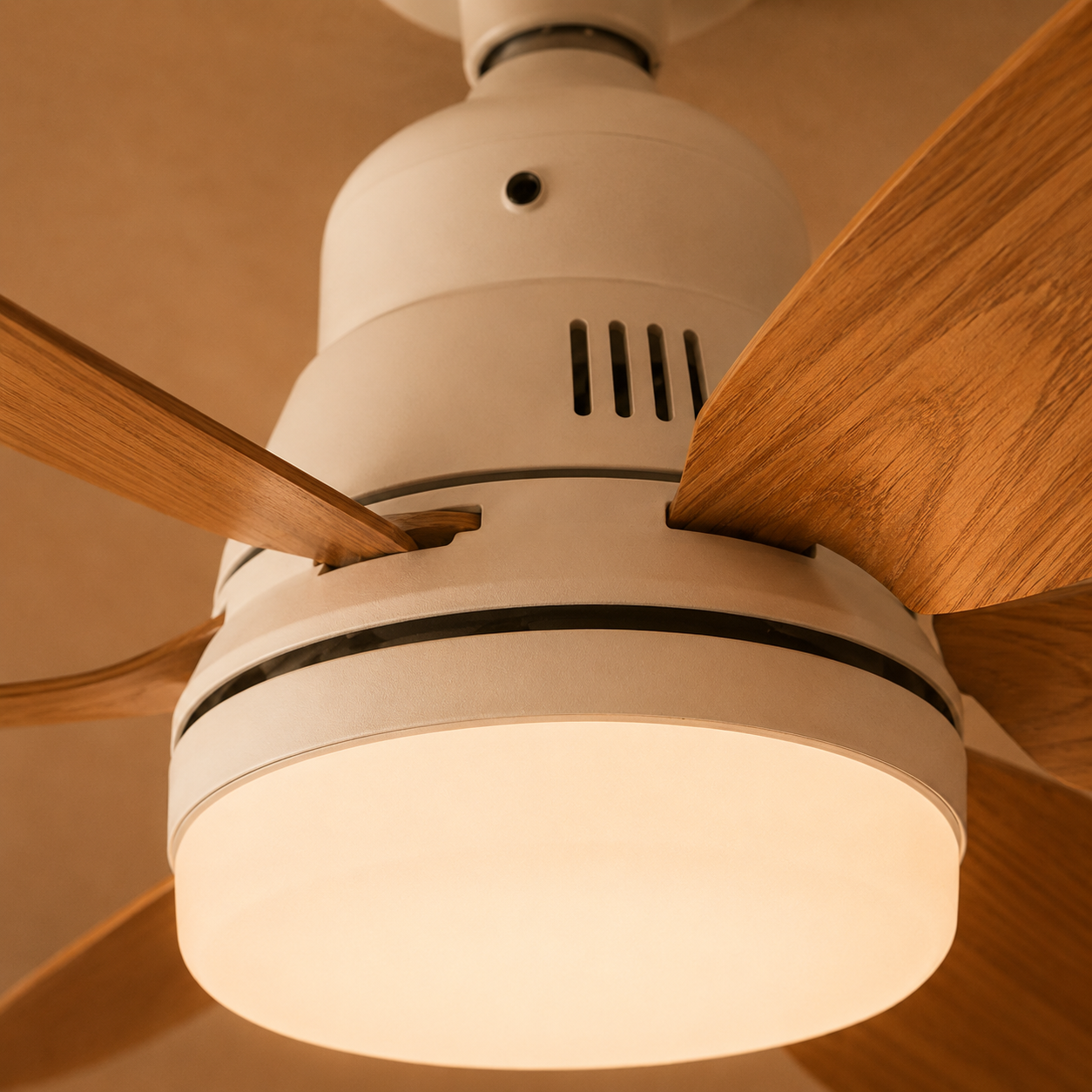 Wood Blade Ceiling Fan Light E27 Dimmable